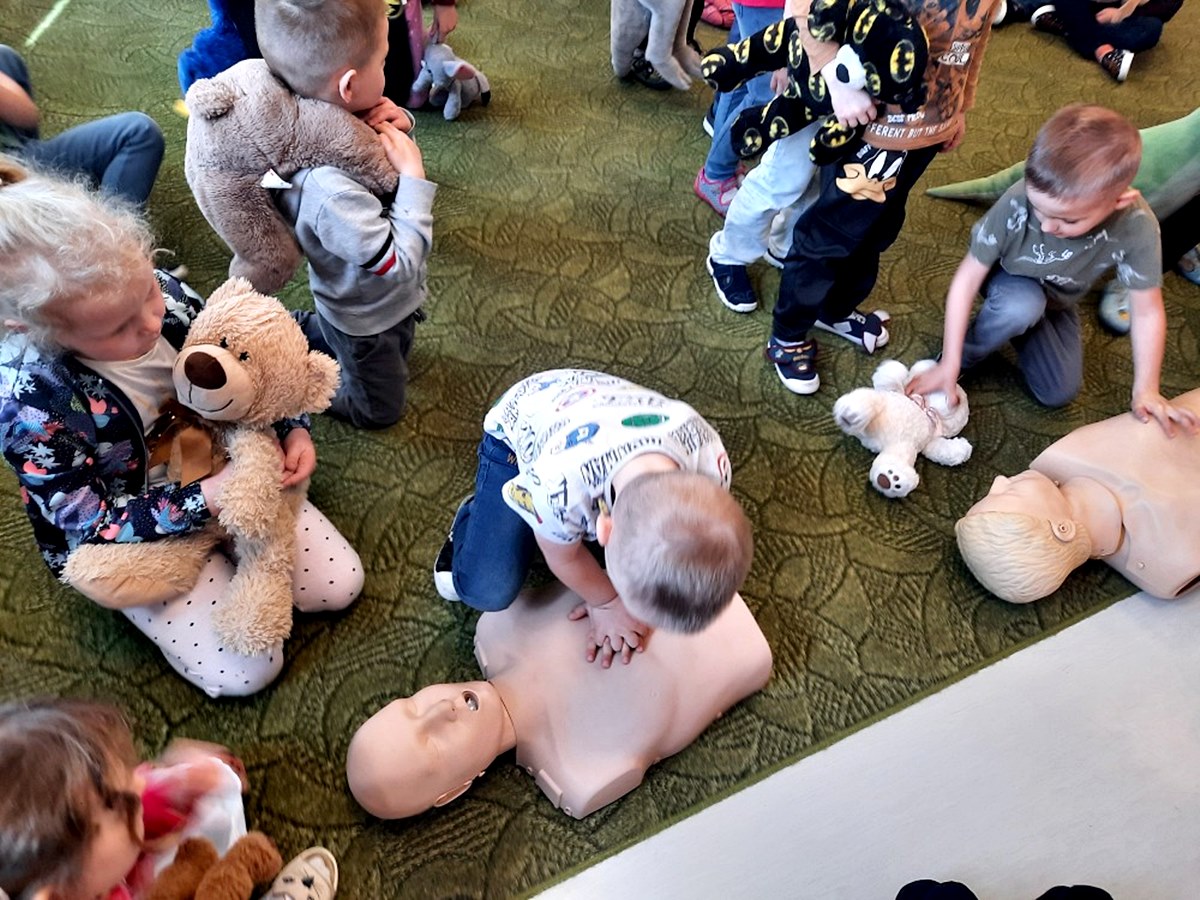 Zajęcia z pierwszej pomocy w Przedszkolu w Witoszowie Dolnym