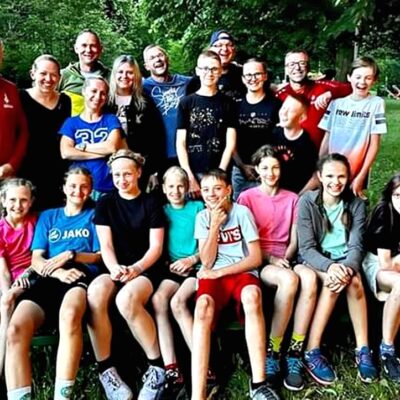 Uczestnicy czwartków lekkoatletycznych