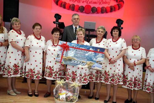 80 lat KGW LutomiaDlnUG 08130