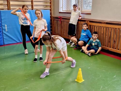 77cf4ac9-756b-4edd-b74d-b1e9906fcee1