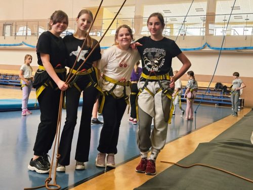 786f2782-c026-4326-a575-ca25c4a92a8d