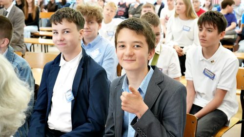konkurs ang012