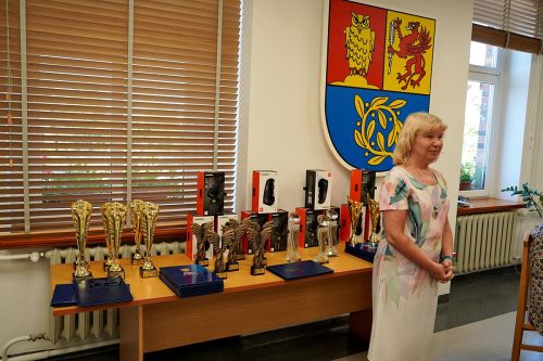 PRYMUSI OSOBOWOSCI 2026009