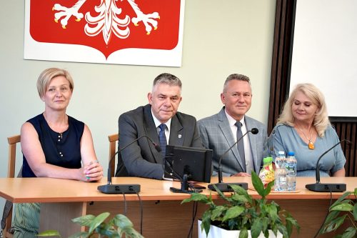 PRYMUSI OSOBOWOSCI 2026020