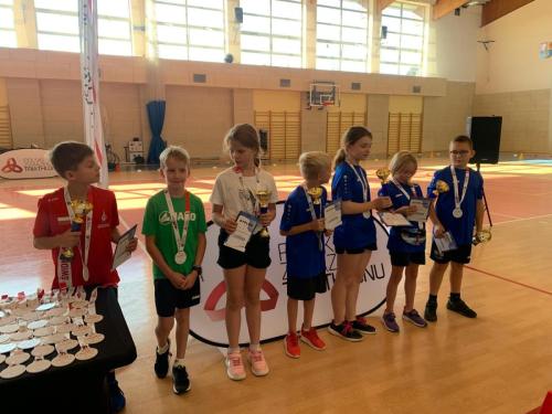 21aeb5b4-6d22-43ba-84bf-ecf824f2349c