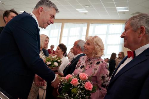 463121853 956877236475568 7281046536487477071 n